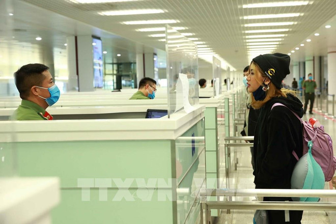 COVID-19: Réduire au maximum des vols intérieurs ảnh 1