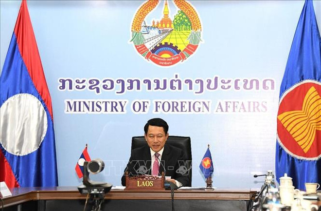 Le ministre laotien des Affaires étrangères participe à l’AMM-53 et aux réunions connexes ảnh 1 Le ministre laotien des Affaires étrangères participe à l’AMM-53 et aux réunions connexes ảnh 1