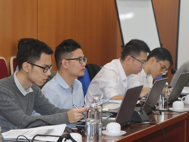 Des experts internationaux aident la formation à la gestion durable de la dette au Vietnam ảnh 2 Des experts internationaux aident la formation à la gestion durable de la dette au Vietnam ảnh 2