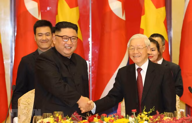 Félicitations pour l’anniversaire de la fondation de la RPDC ảnh 1