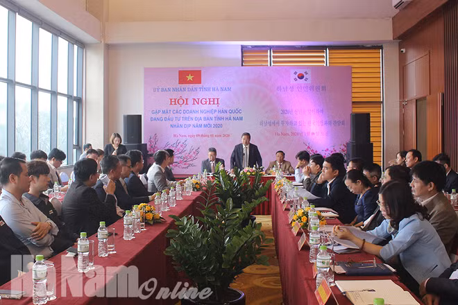 Ha Nam crée des conditions propices aux entreprises d’IDE ảnh 1