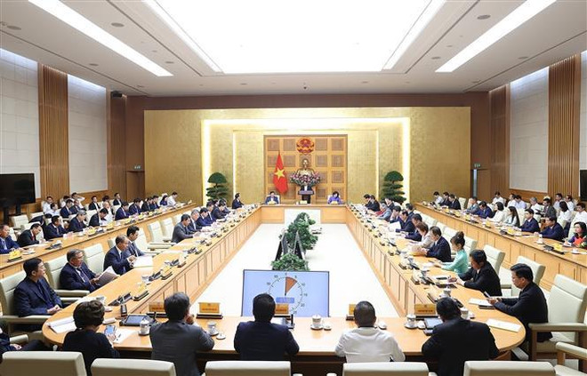 Le Premier ministre souligne le rôle important du réseau bancaire ảnh 2