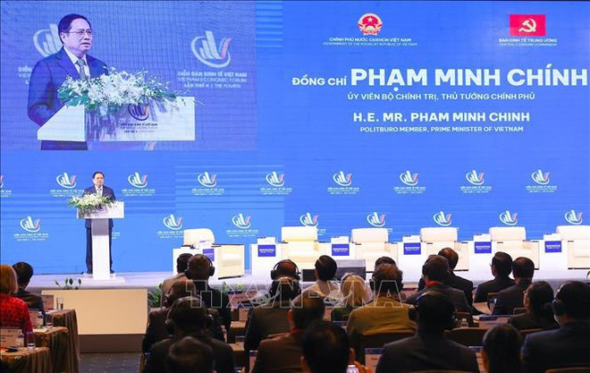 Nécessité d’édifier une économie indépendante et autonome associée à l'intégration internationale ảnh 2 Nécessité d’édifier une économie indépendante et autonome associée à l'intégration internationale ảnh 2