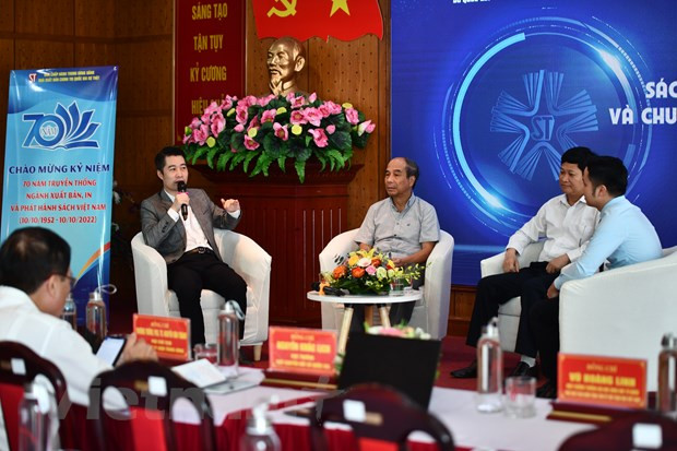 La numérisation de l’édition: une table ronde fait le bilan et annonce les défis à relever ảnh 1 La numérisation de l’édition: une table ronde fait le bilan et annonce les défis à relever ảnh 1