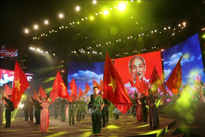 Diverses activités pour la Fête nationale à Ho Chi Minh-Ville et Yen Bai ảnh 2 Diverses activités pour la Fête nationale à Ho Chi Minh-Ville et Yen Bai ảnh 2