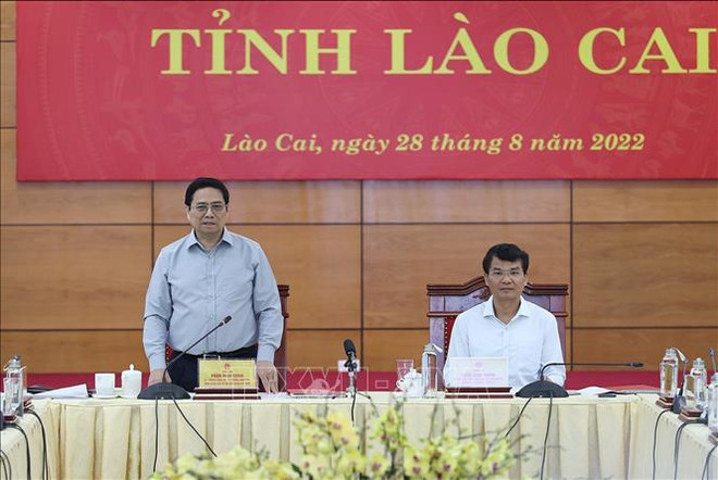 Le Premier ministre en tournée à Lao Cai ảnh 1 Le Premier ministre en tournée à Lao Cai ảnh 1