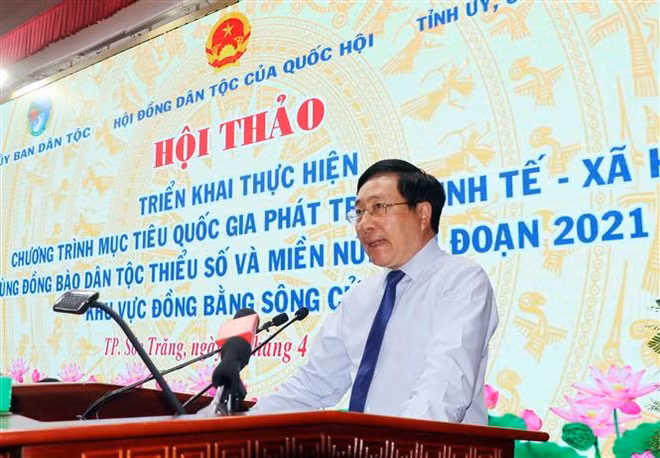 Séminaire sur le développement des zones peuplées de minorités ethniques dans le delta du Mékong ảnh 2