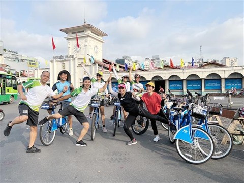 Le boom du tourisme à Hô Chi Minh-Ville lors de la Fête nationale ảnh 1