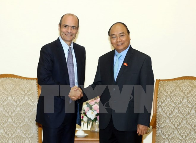 Le Premier ministre Nguyên Xuân Phuc reçoit le directeur général d'AB InBev ảnh 1 Le Premier ministre Nguyên Xuân Phuc reçoit le directeur général d'AB InBev ảnh 1