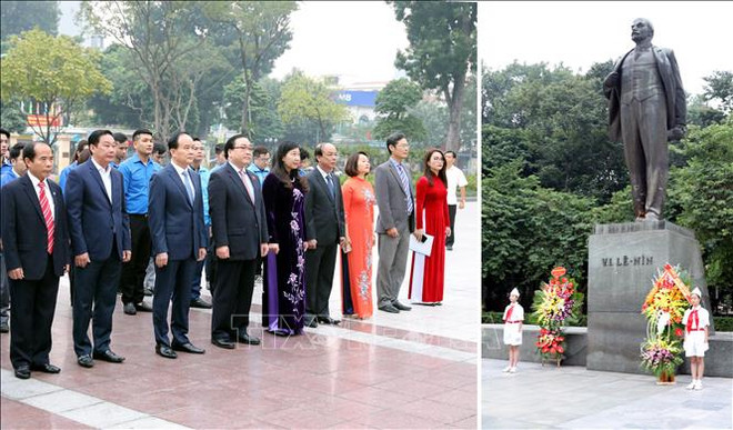 Hanoï : commémoration du 102e anniversaire de la Révolution d'Octobre russe ảnh 1 Hanoï : commémoration du 102e anniversaire de la Révolution d'Octobre russe ảnh 1