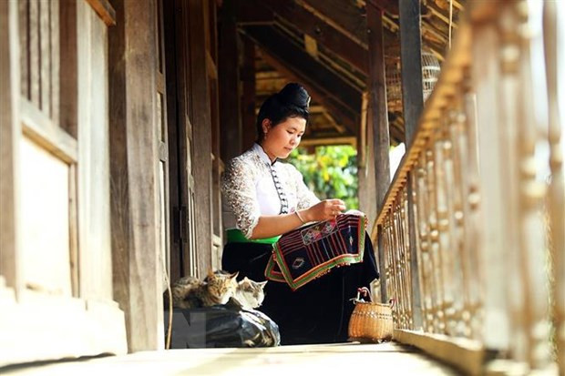 [Vidéo] Lutte contre la traite transnationale des femmes ảnh 1