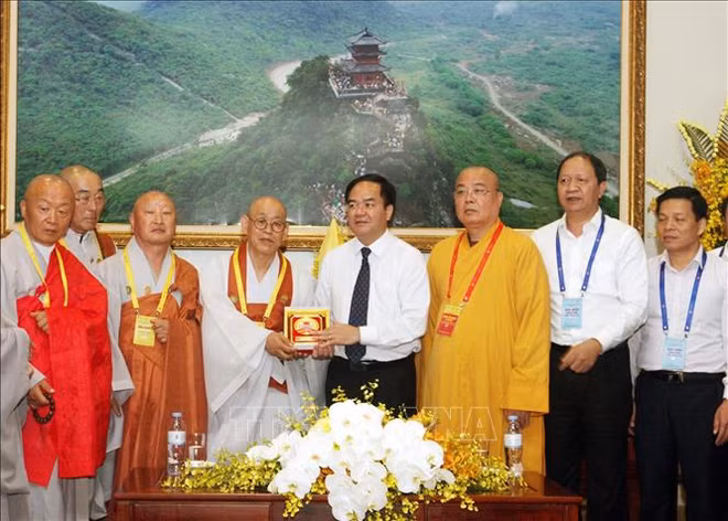 Bouddhisme: renforcement de la coopération entre le Vietnam et la République de Corée ảnh 1
