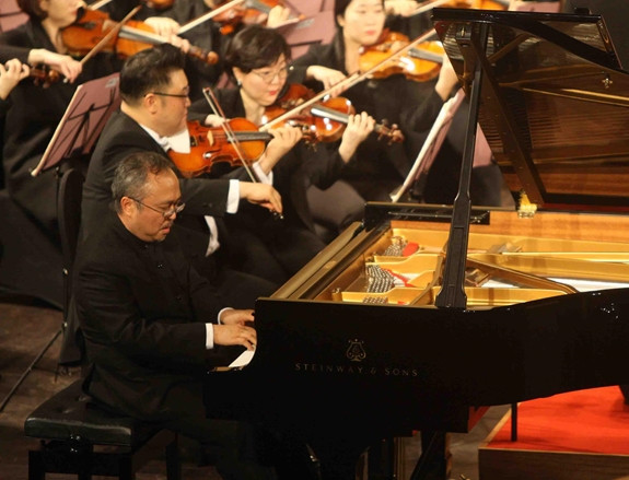 Soirée musicale sud-coréenne-vietnamienne à l'Opéra de Hanoï ảnh 1 Soirée musicale sud-coréenne-vietnamienne à l'Opéra de Hanoï ảnh 1