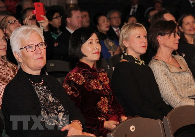 Célébration des 50 ans de l'établissement des relations diplomatiques Vietnam-Suède ảnh 1 Célébration des 50 ans de l'établissement des relations diplomatiques Vietnam-Suède ảnh 1