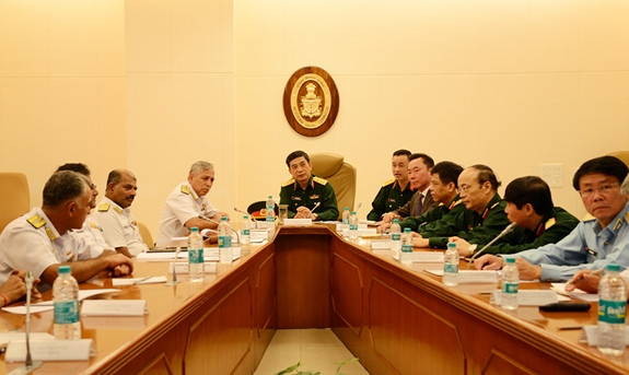 Poursuite des activités du général Phan Van Giang en Inde ảnh 1 Poursuite des activités du général Phan Van Giang en Inde ảnh 1
