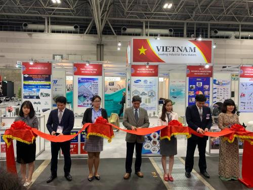 Le Vietnam au Salon des composants mécaniques et des technologies des matériaux Nagoya ảnh 1 Le Vietnam au Salon des composants mécaniques et des technologies des matériaux Nagoya ảnh 1