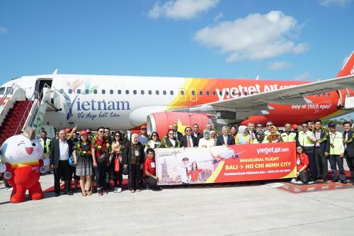 Vietjet Air: ouverture de la ligne aérienne entre Ho Chi Minh-Ville et Bali ảnh 1