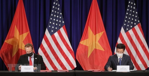 Signature d'un accord sur le nouvel emplacement de l'ambassade des États-Unis au Vietnam ảnh 1 Signature d'un accord sur le nouvel emplacement de l'ambassade des États-Unis au Vietnam ảnh 1