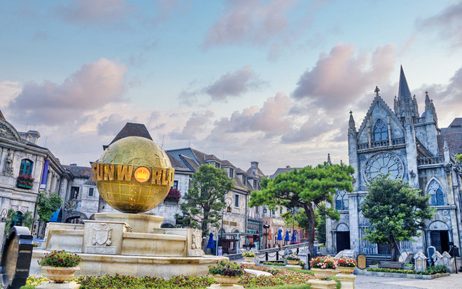 Des ouvrages aident le Vietnam à adhérer dans le monde du divertissement global ảnh 1 Des ouvrages aident le Vietnam à adhérer dans le monde du divertissement global ảnh 1