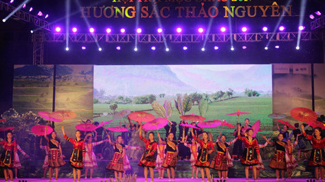 Compte rendu du Festival du thé de Môc Châu ảnh 1