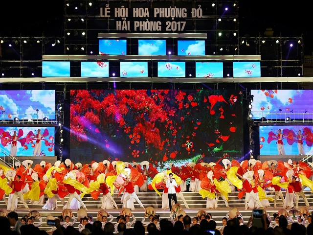 Hai Phong : Préparation du 7e Festival des flamboyants rouges 2018 ảnh 1 Hai Phong : Préparation du 7e Festival des flamboyants rouges 2018 ảnh 1