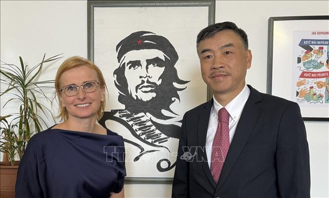 Le Parti communiste du Vietnam, partenaire prioritaire du Parti communiste de Bohême et Moravie ảnh 1 Le Parti communiste du Vietnam, partenaire prioritaire du Parti communiste de Bohême et Moravie ảnh 1