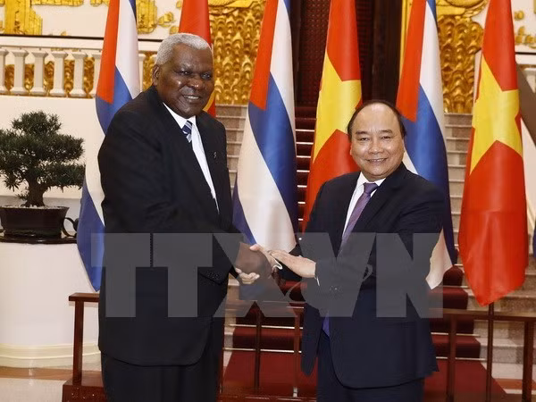 Le Premier ministre soutient une coopération Vietnam-Cuba renforcée ảnh 1