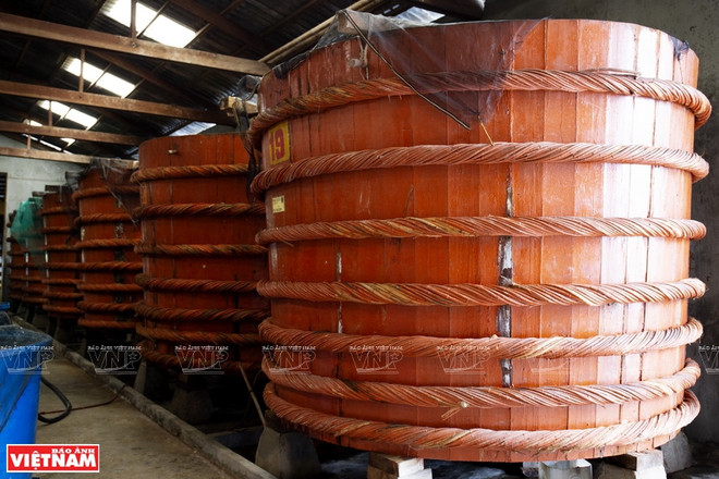 Le métier de producteur de nuoc mam à Phu Quôc reconnu patrimoine national ảnh 1 Le métier de producteur de nuoc mam à Phu Quôc reconnu patrimoine national ảnh 1