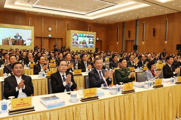 Nguyen Phu Trong exhorte à promouvoir le Renouveau et la mise en œuvre des tâches fixées ảnh 3 Nguyen Phu Trong exhorte à promouvoir le Renouveau et la mise en œuvre des tâches fixées ảnh 3