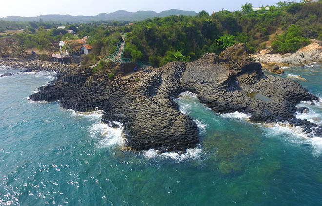 Une journée pour visiter trois sites pittoresques à Phu Yen ảnh 1 Une journée pour visiter trois sites pittoresques à Phu Yen ảnh 1
