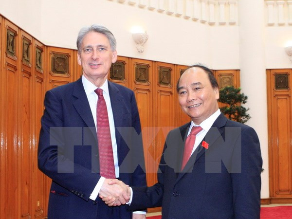 Le PM Nguyen Xuan Phuc plaide pour les liens Vietnam-Royaume-Uni ảnh 1 Le PM Nguyen Xuan Phuc plaide pour les liens Vietnam-Royaume-Uni ảnh 1