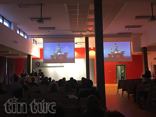 Exposition photographique sur la mer et les îles du Vietnam en Pologne ảnh 1 Exposition photographique sur la mer et les îles du Vietnam en Pologne ảnh 1