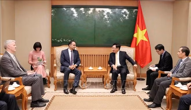 Le Vietnam chérit ses relations avec la BAD, dit le vice-PM Pham Binh Minh ảnh 1