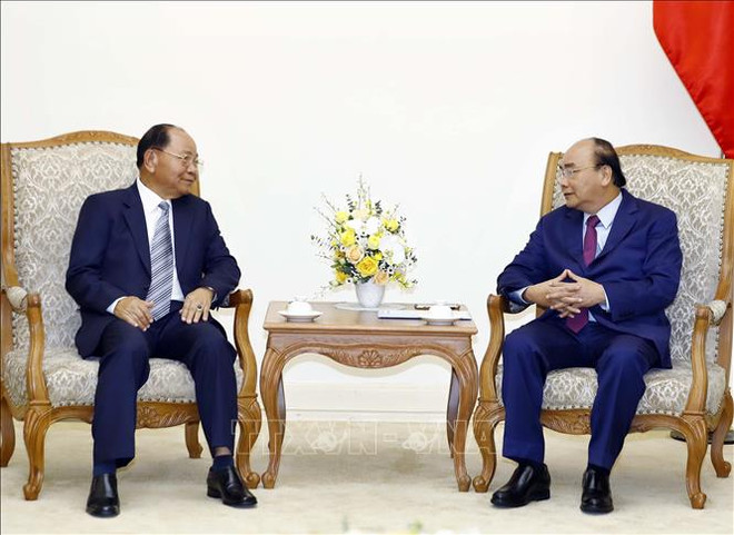 Le Premier ministre reçoit le ministre laotien de l’Intérieur ảnh 1 Le Premier ministre reçoit le ministre laotien de l’Intérieur ảnh 1