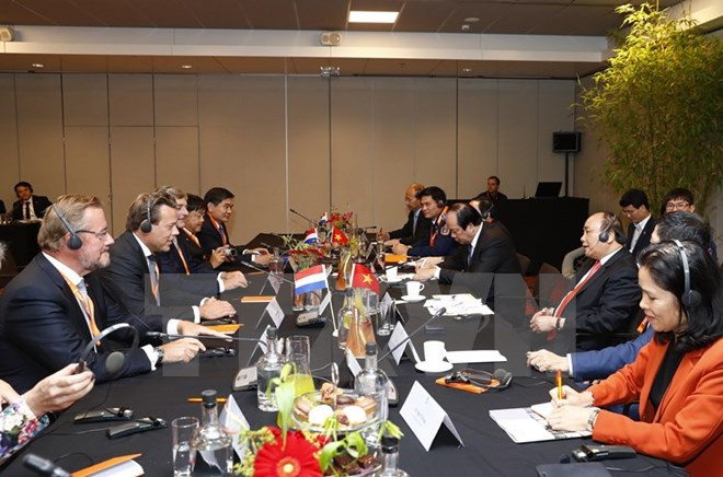 Le PM Nguyên Xuân Phuc rencontre des géants économiques néerlandais ảnh 1 Le PM Nguyên Xuân Phuc rencontre des géants économiques néerlandais ảnh 1