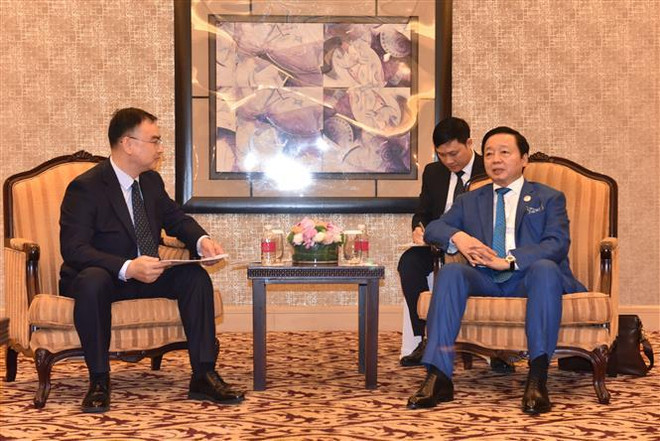 Le vice-PM Tran Hong Ha souligne le fort développement des sciences et technologies lors d’un forum en Chine ảnh 4
