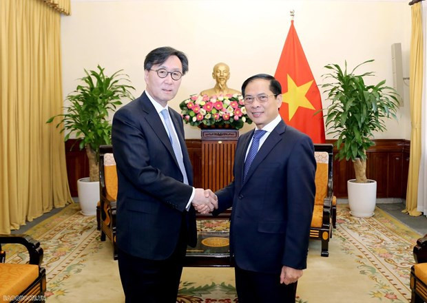 Renforcement des relations entre le Vietnam et la République de Corée ảnh 1 Renforcement des relations entre le Vietnam et la République de Corée ảnh 1