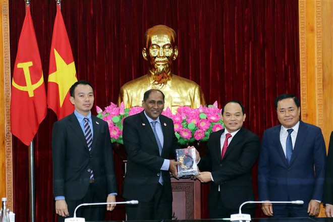 Lang Son souhaite promouvoir sa coopération avec les entreprises de Singapour ảnh 1