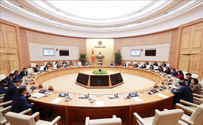 Le PM convaincu des réalisations socio-économiques plus importantes en 2023 ảnh 2 Le PM convaincu des réalisations socio-économiques plus importantes en 2023 ảnh 2