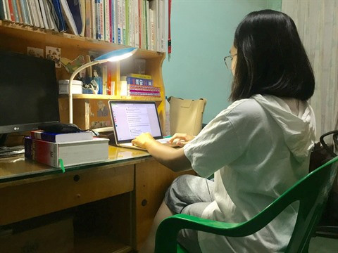 COVID-19 : un semestre fantôme pour beaucoup d'étudiants ảnh 1 COVID-19 : un semestre fantôme pour beaucoup d'étudiants ảnh 1