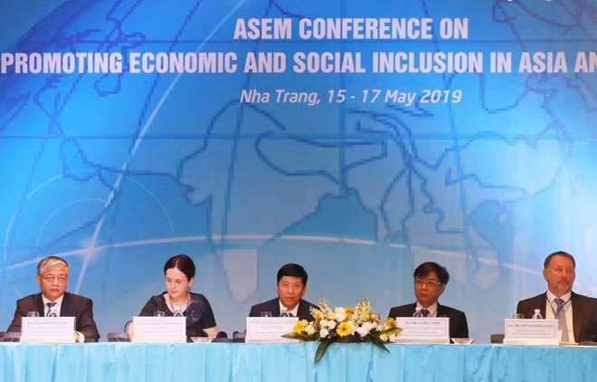 La conférence de l’ASEM sur le développement inclusif se clôt ảnh 1