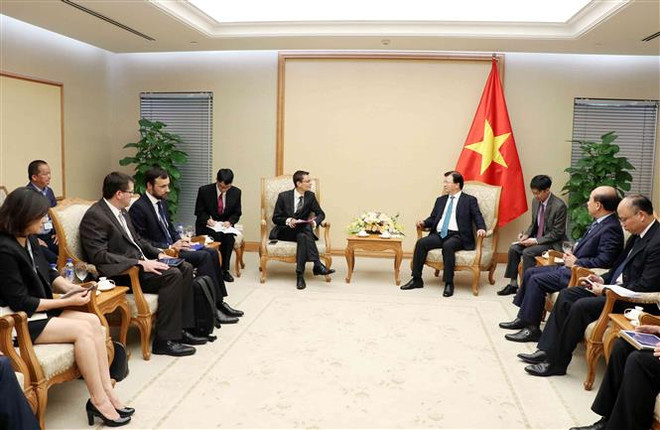Le vice-Premier ministre Trinh Dinh Dung reçoit des entreprises françaises ảnh 1 Le vice-Premier ministre Trinh Dinh Dung reçoit des entreprises françaises ảnh 1