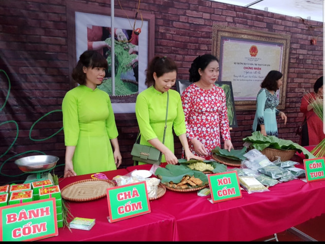 La confection du côm de Mê Tri au patrimoine culturel immatériel national ảnh 3 La confection du côm de Mê Tri au patrimoine culturel immatériel national ảnh 3