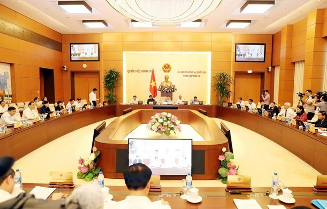 Le Comité permanent de l’Assemblée nationale termine sa 34e session ảnh 1 Le Comité permanent de l’Assemblée nationale termine sa 34e session ảnh 1