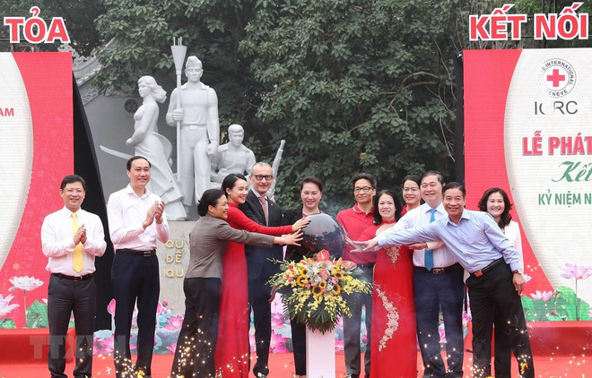 Le lancement du «Mois de l’action humanitaire» ảnh 1 Le lancement du «Mois de l’action humanitaire» ảnh 1