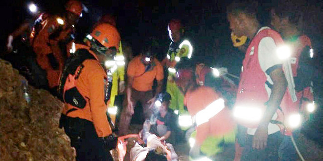 Indonésie : au moins 5 personnes tuées et 15 enfouies dans l'effondrement d'une mine ảnh 1 Indonésie : au moins 5 personnes tuées et 15 enfouies dans l'effondrement d'une mine ảnh 1