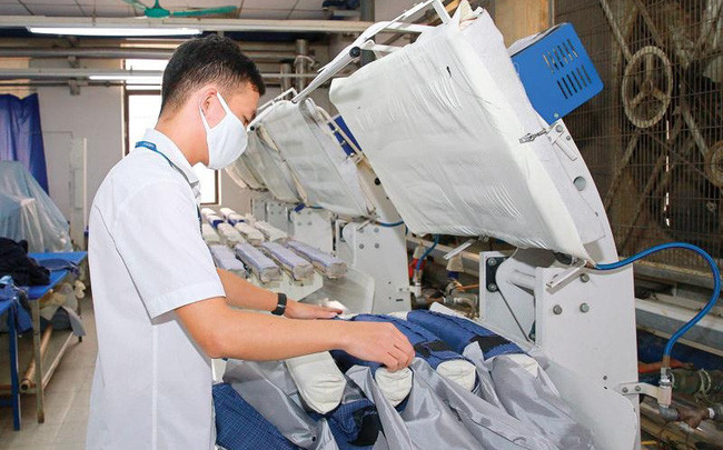 Février: le PMI du Vietnam recule à 49 points ảnh 1