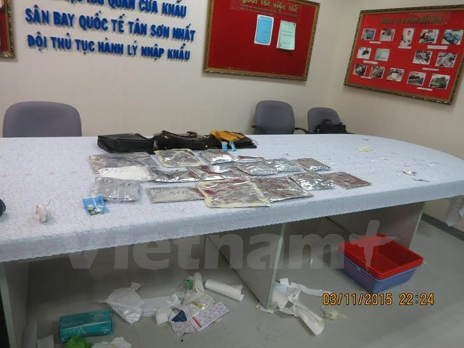 Une Malaisienne arrêtée pour trafic près de 5,4 kg de cocaïne ảnh 1 Une Malaisienne arrêtée pour trafic près de 5,4 kg de cocaïne ảnh 1