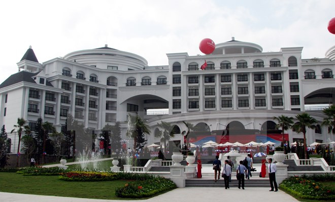 Inauguration du complexe touristique de luxe Vinpearl Ha Long ảnh 1 Inauguration du complexe touristique de luxe Vinpearl Ha Long ảnh 1