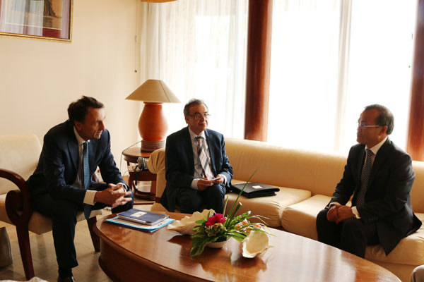 Un vice-ministre vietnamien des AE en visite en Nouvelle-Calédonie et en Australie ảnh 1